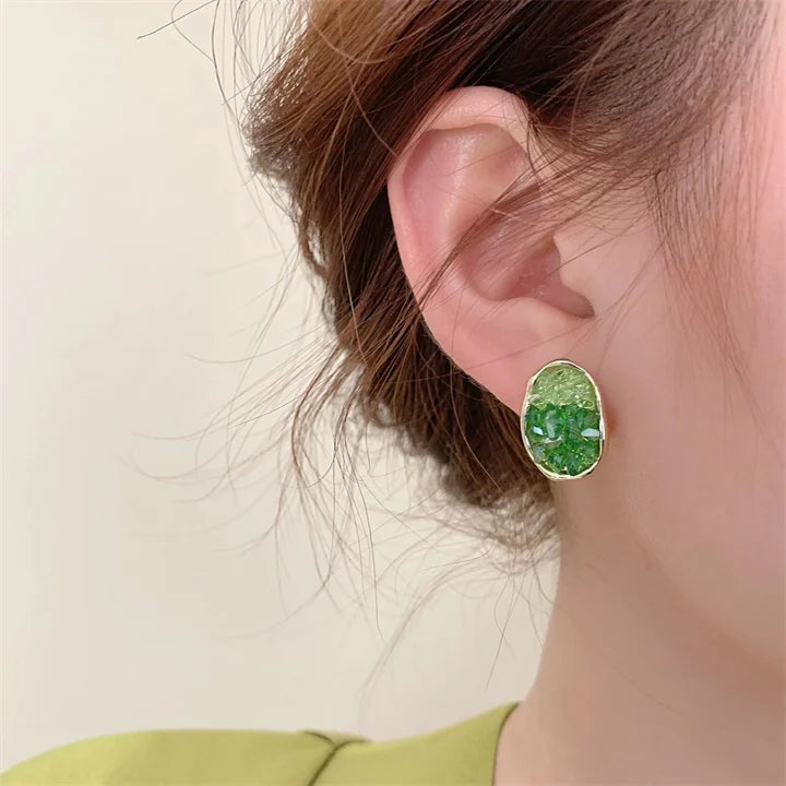 🎁 Elegant Crystal Earrings