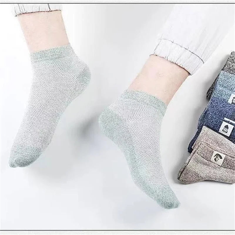 MEN'S BREATHABLE ANTI-BACTERIAL DEODORANT SOCKS(3 Pairs )